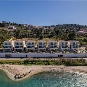 Selection of 5 bedroom seafront villas with pool on Ciovo near Trogir, sleeps 10